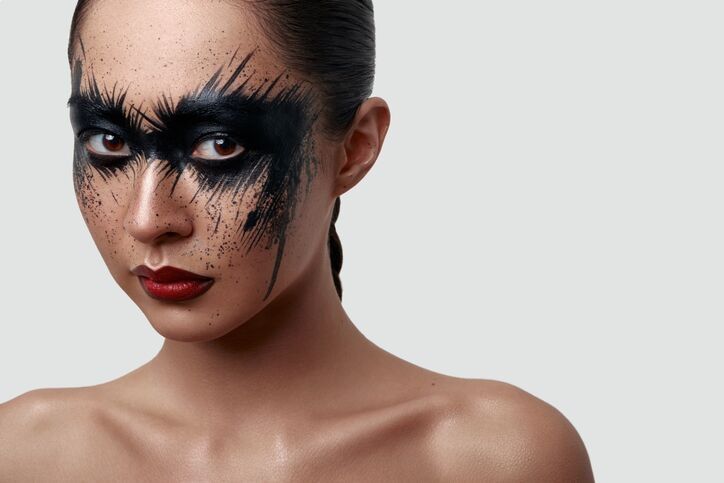 7 Xu Huong Makeup Halloween 2020 - Hoa Trang Thien Nga Den Black Swan