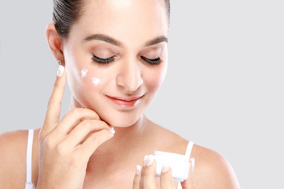 Các bước skincare buổi sáng cơ bản cho cả ngày dài tươi tắn - 4