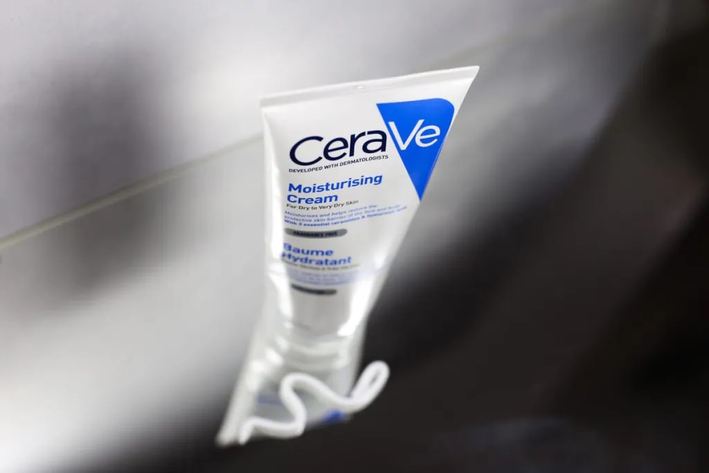 Kem dưỡng da mặt CeraVe Moisturizing Cream